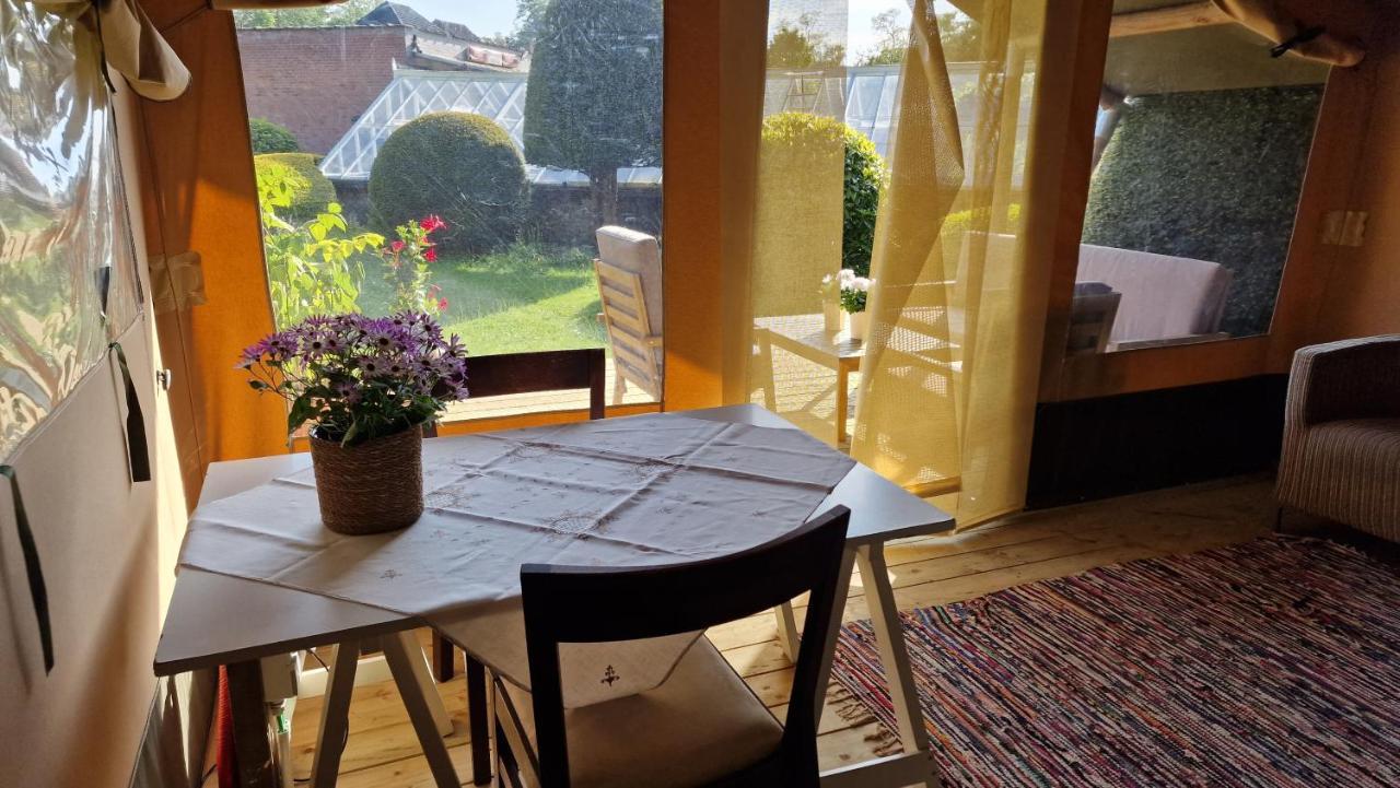 Happiness Hotel Bruges Exterior photo